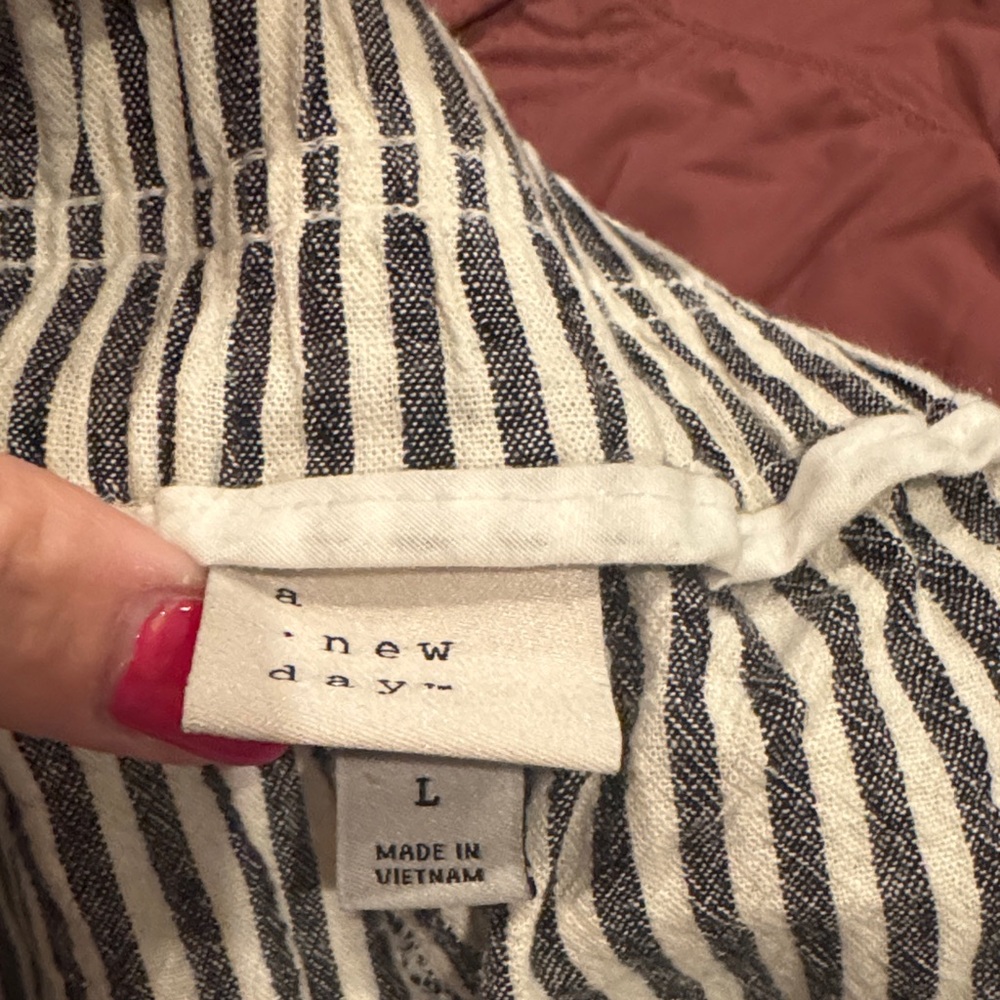 Shorts Bundle - Picture 2 of 9